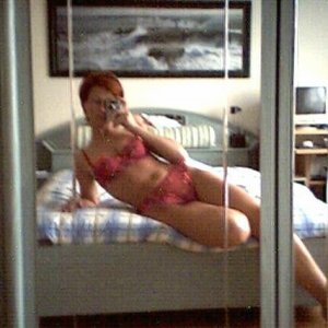 (2002) new lingerie for her lover