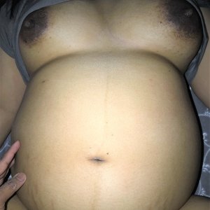 5 months pregnan tits.JPG