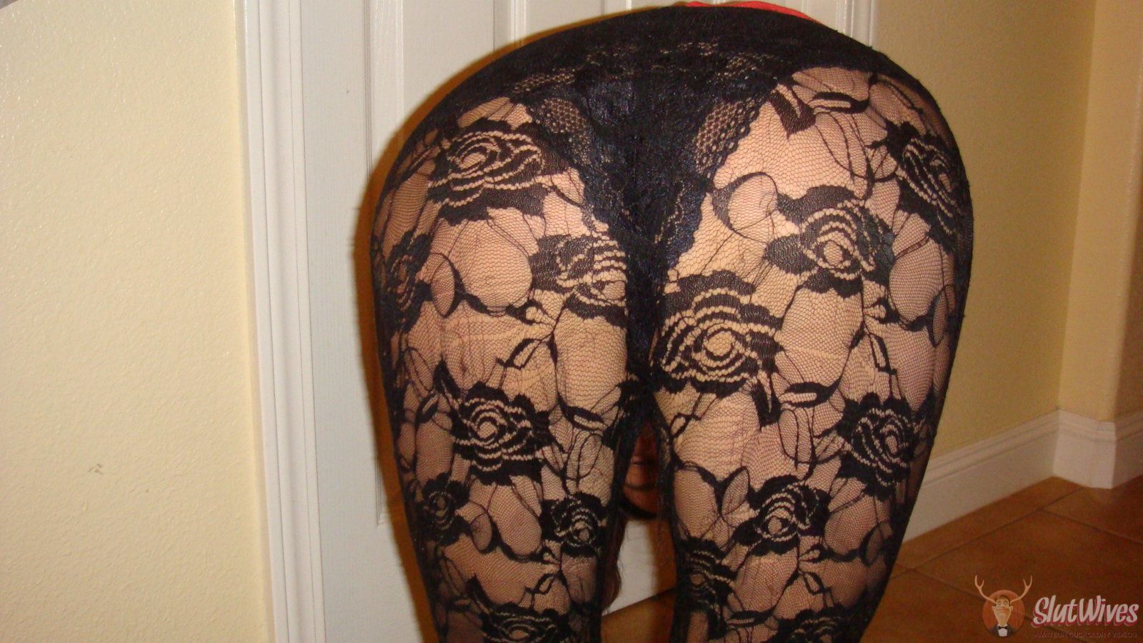Her laced pantyhose 2
