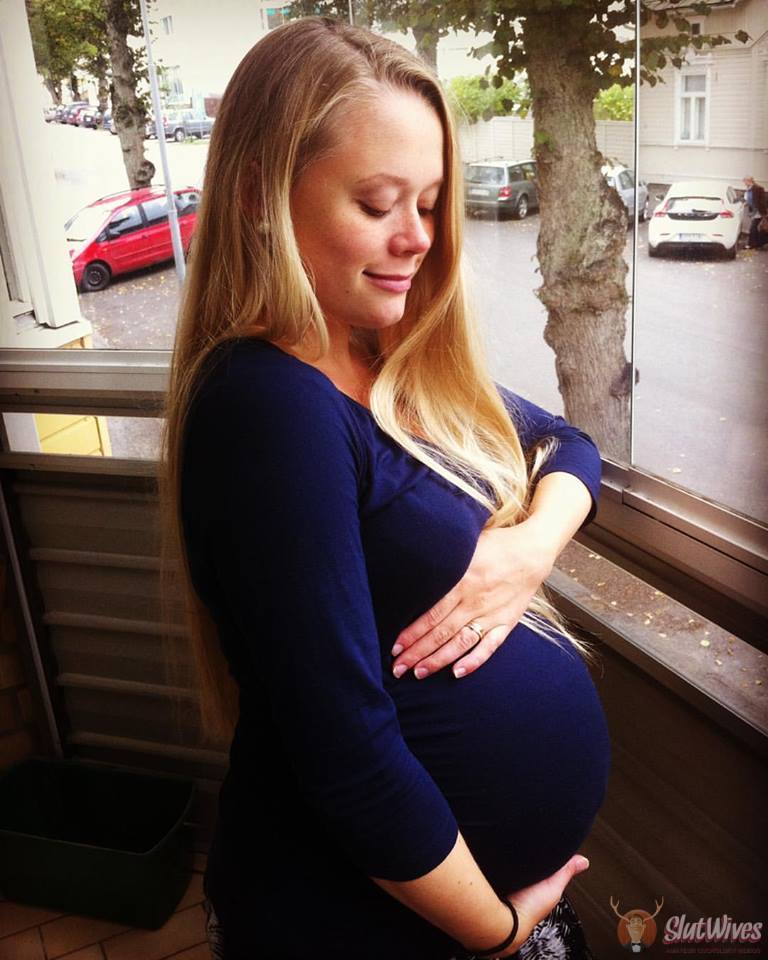 Pregnant Johanna