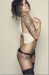 Hot-Sexy-Girl-With-Tattoo-Design-474x726.jpg