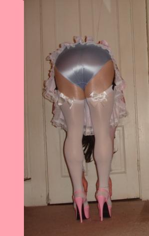 Pantied and plugged sissy