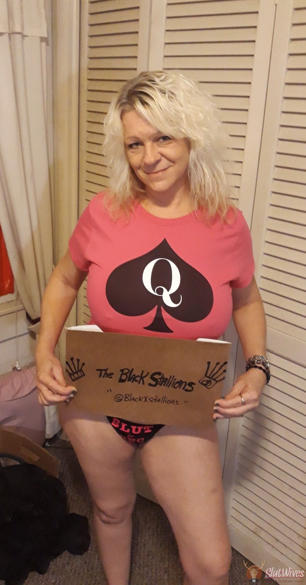Queen Of Spades Slutwives photo picture